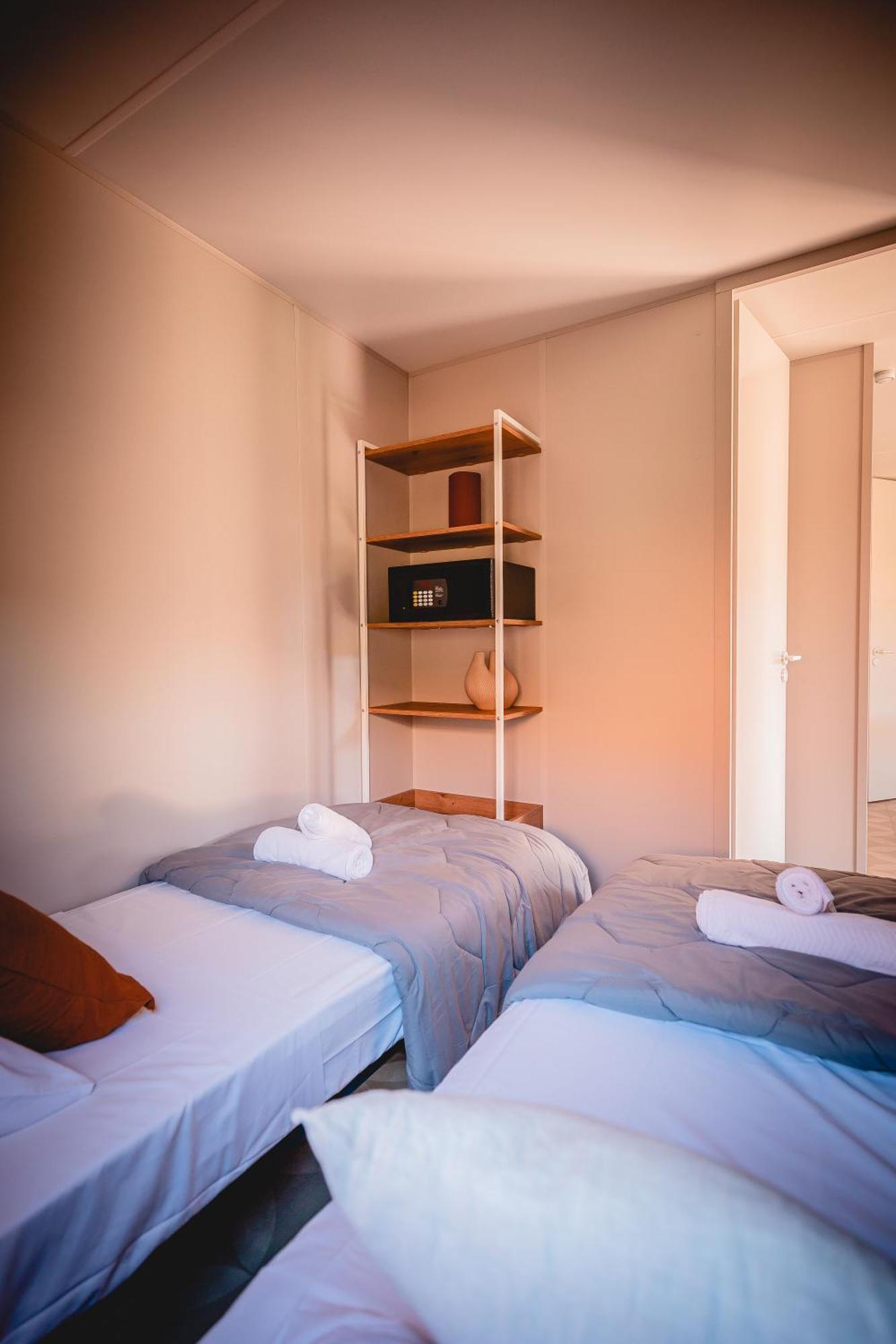 Rives D'Arc Hotel Vallon-Pont-dʼArc Quarto foto