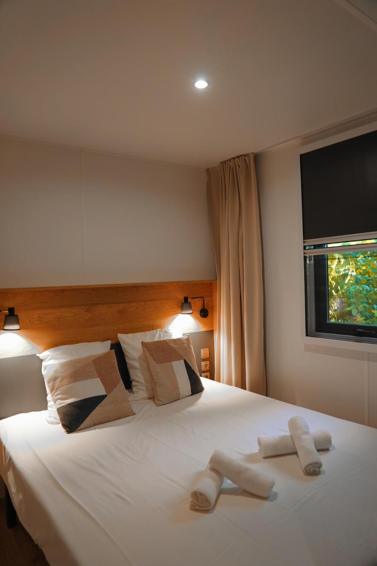 Rives D'Arc Hotel Vallon-Pont-dʼArc Quarto foto