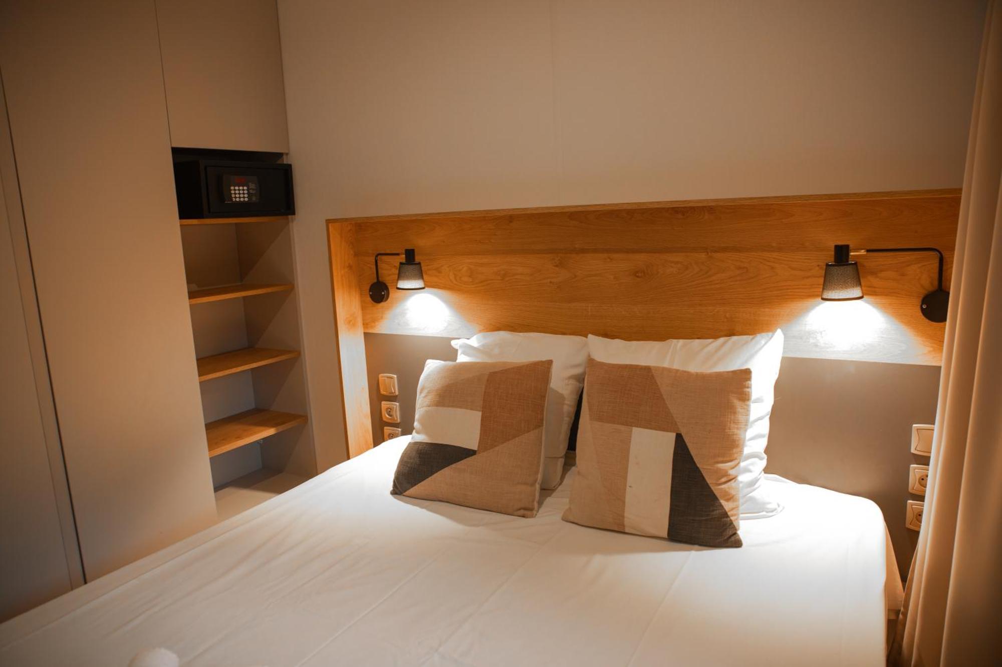 Rives D'Arc Hotel Vallon-Pont-dʼArc Quarto foto